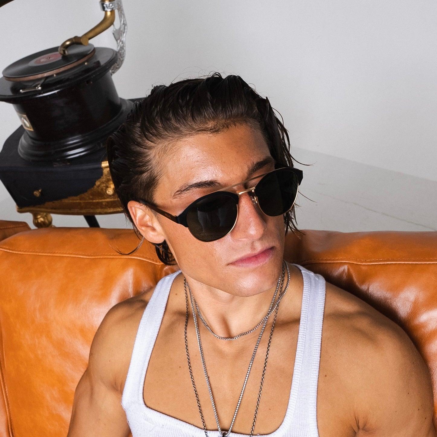 The Headliner - Gold - blvdframes